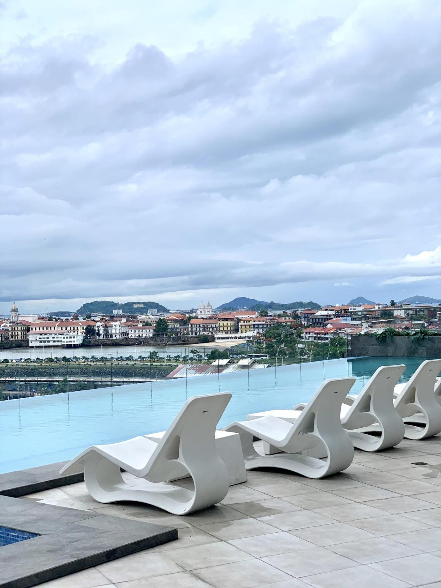 Moderno Apartamento En Avenida Balboa Panamá Esterno foto