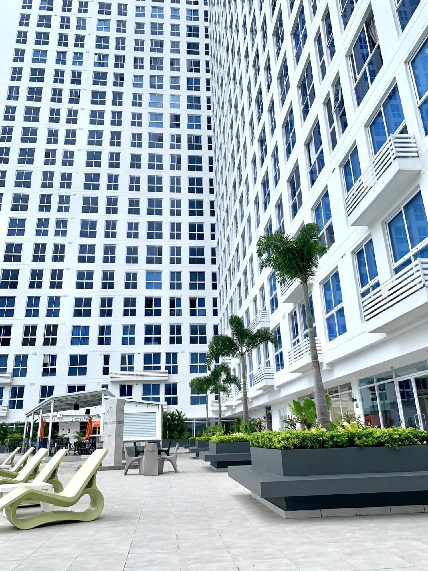 Moderno Apartamento En Avenida Balboa Panamá Esterno foto